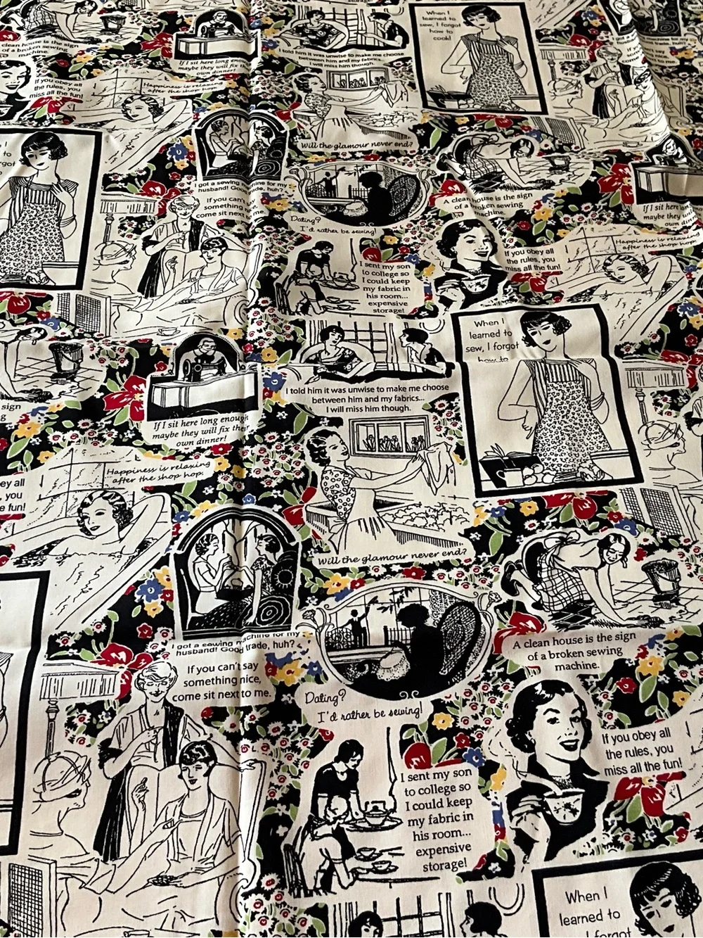 Quilting Sewing Fabric COLLAGE Novelty Cotton Quilting Remnants Lot Black White